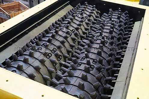 Double Teeth Roll Crusher Toothed Roller -2 Double Teeth Roll Crusher Toothed Roller -2