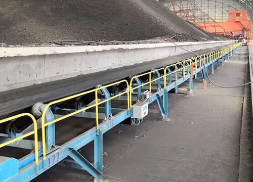 Μεταφορικός ιμάντας για χειρισμό άνθρακα